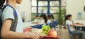 三部委发文：中小学幼儿园校方负责人应与学生一起进餐